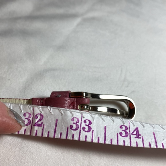 Skinny pink leather belt 30-33" - Picture 4 of 5